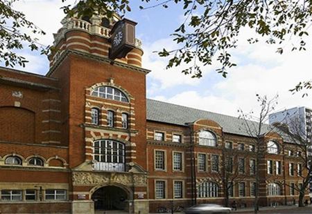申请英国留学奖学金 有哪些加分项需要注意