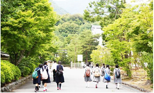 日本留学中介哪个好？日本留学如何选择好中介